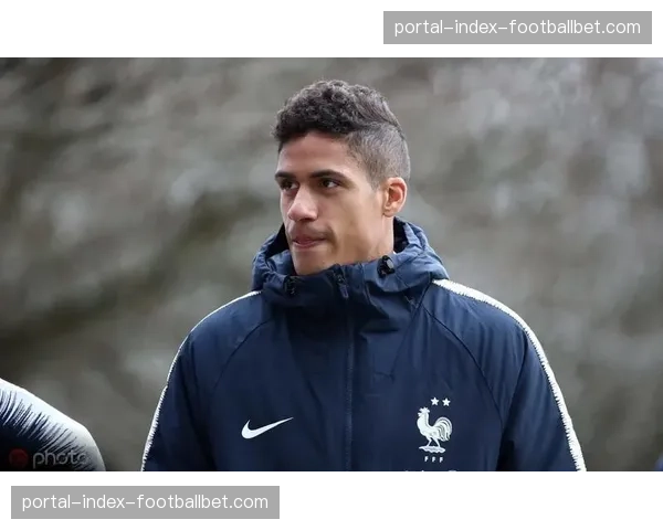 纪录片《德国足球之夜》预告片发布，聚焦多家俱乐部更衣室文化