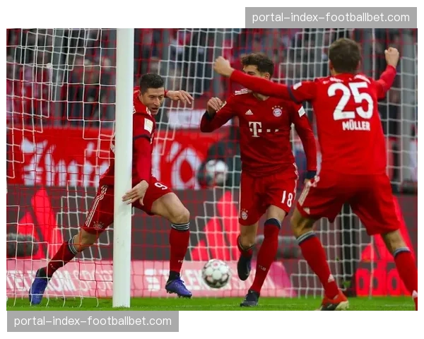 “德甲第28轮前瞻:拜仁慕尼黑主场迎战多特蒙德,国家德比或将决定争冠走势” “德甲第28轮前瞻:拜仁慕尼黑主场迎战多特蒙德,国家德比或将决定争冠走势”